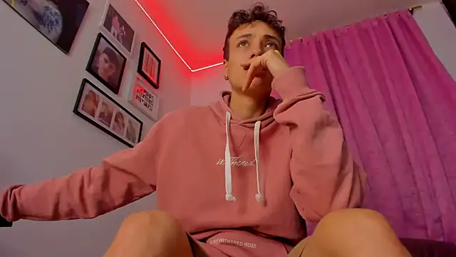 Chat XXX Live megan_100