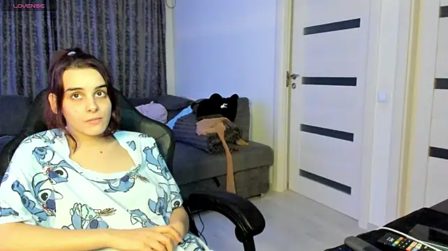 Mazzekyn's Live XXX Chat