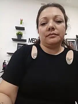SAMANTHA--02n Live XXX chat