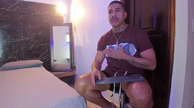 Chirshot_ – Naživo XXX chat