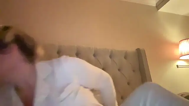 erincheshire Live XXX-Chat