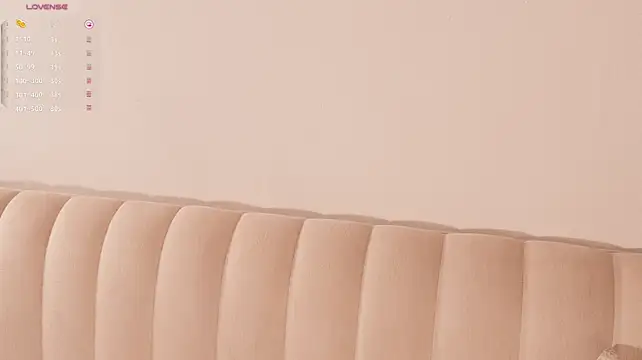 _Enyoll – Naživo XXX chat