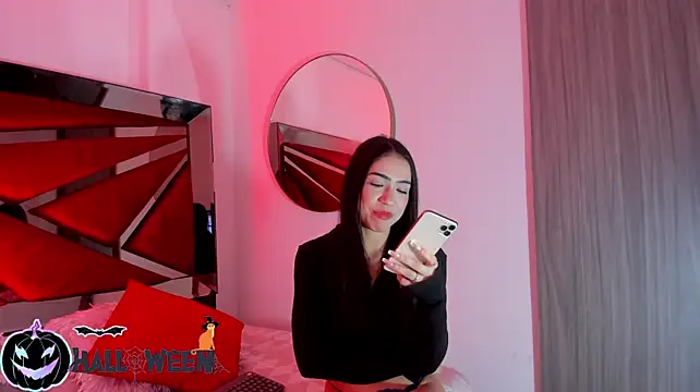 FaloonRoussel Chat XXX in diretta
