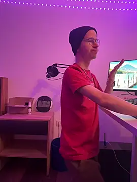 YoungSebi's Live XXX Chat
