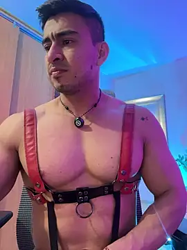 Chris_Clarck's Live XXX Chat