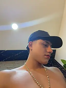 Lander_Cruz élő XXX-chatje
