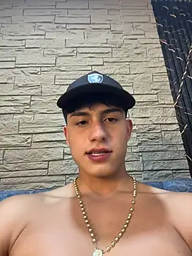 Chat +18 de Lander_Cruz ao vivo