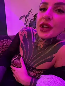KathaleaNoir's Live XXX Chat
