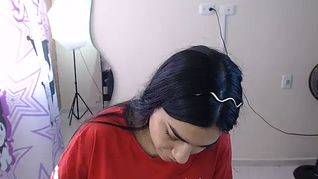 צ'אט XXX בשידור חי של zendayasexxx