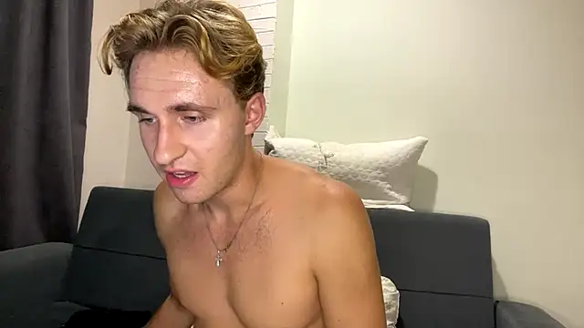 MarvinLur live XXX chat