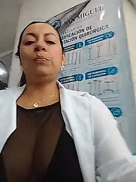צ'אט XXX בשידור חי של Dr-Kathy_23