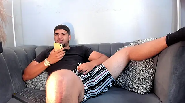 Czat XXX na żywo – ThiagoBlake