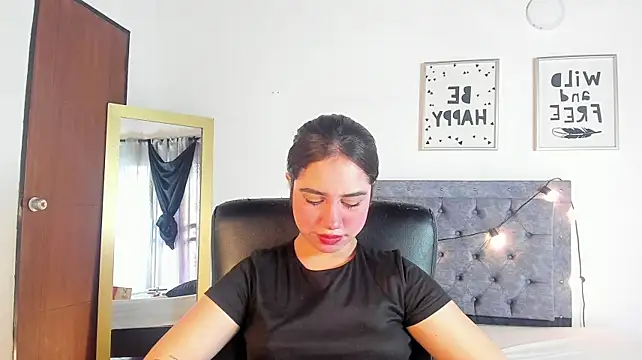 צ'אט XXX בשידור חי של nayades_ricci