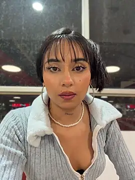 Živý XXX chat LilacNoir
