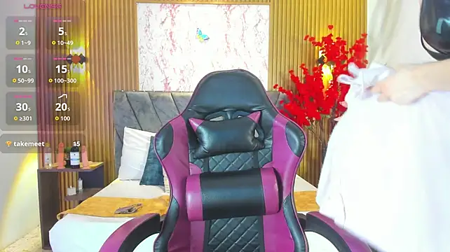 צ'אט XXX בשידור חי של Ayla_min