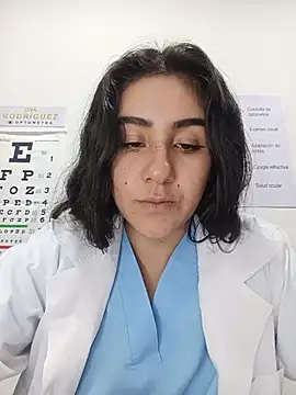 צ'אט XXX בשידור חי של CAROLINE__07