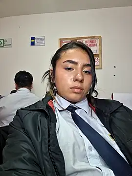 Angela__05 élő XXX-chatje