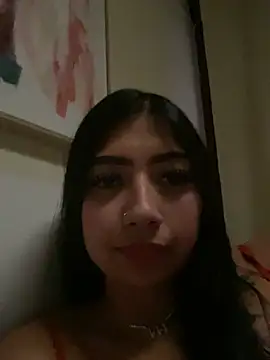 Chat +18 de chanell_ec ao vivo