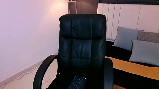 Chat XXX en directo de Melodi_moon