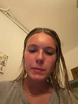 SophiaWestend – Naživo XXX chat