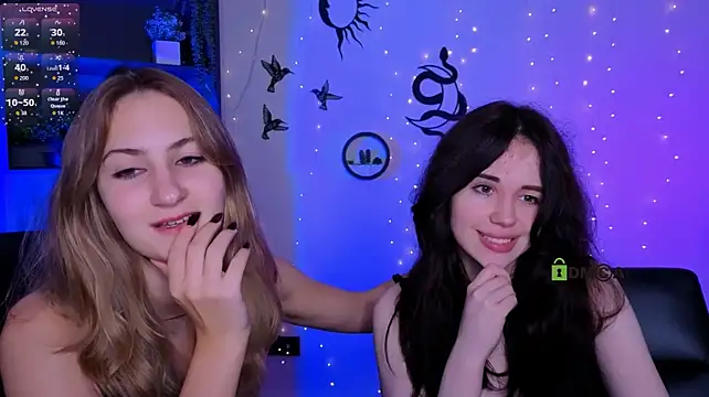 Živý XXX chat riley_sanders