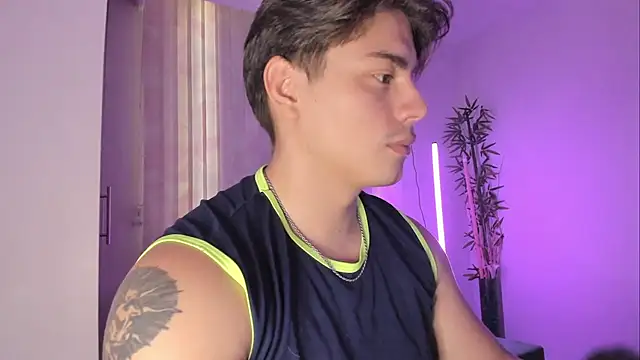 Chat XXX ao vivo de Giordano_Russo