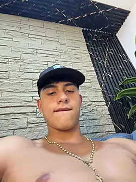 Lander_Cruz XXX чат на живо