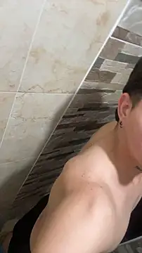 Fozil_Dvice's Live XXX Chat