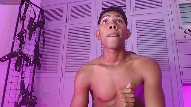 skiper_monstercock Live XXX-Chat