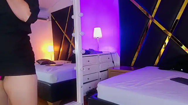 Adel_Nesbiit Chat XXX in diretta