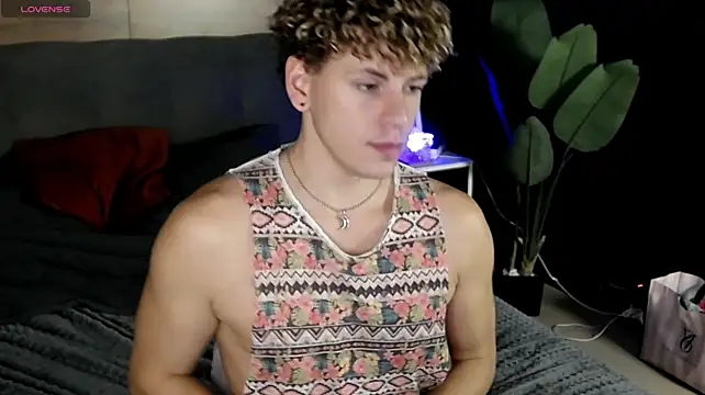 ConnorBlake live XXX chat