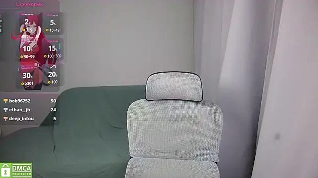 LeonBoykisser's Live XXX Chat