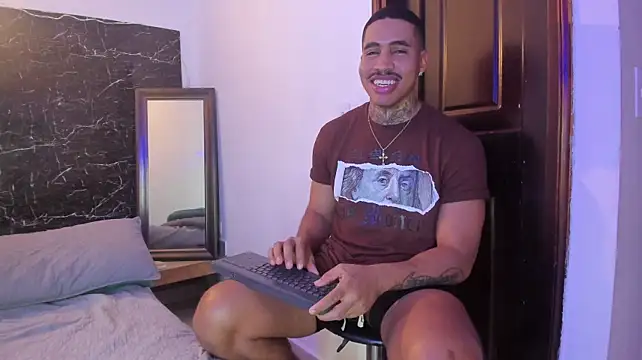 Chat +18 de Chirshot_ ao vivo