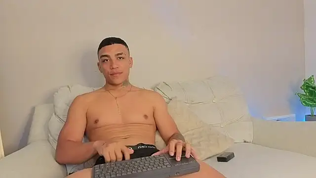 Chat XXX en directo de Apolo_Austin