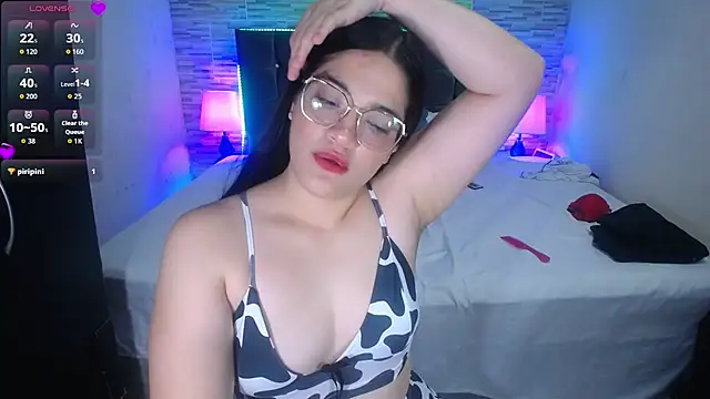 Alison_ski2's Live XXX Chat