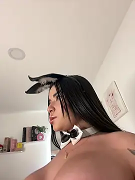 Jenn_Layton 라이브 XXX 채팅
