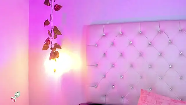 GabrielaSuarez_ Chat XXX in diretta