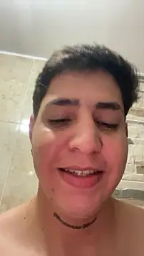 Chat +18 de Fozil_Dvice ao vivo