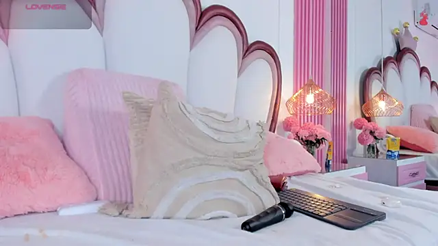 AriaCush – Naživo XXX chat