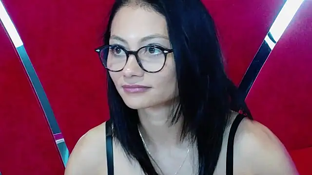 MayaLeey's Live XXX Chat