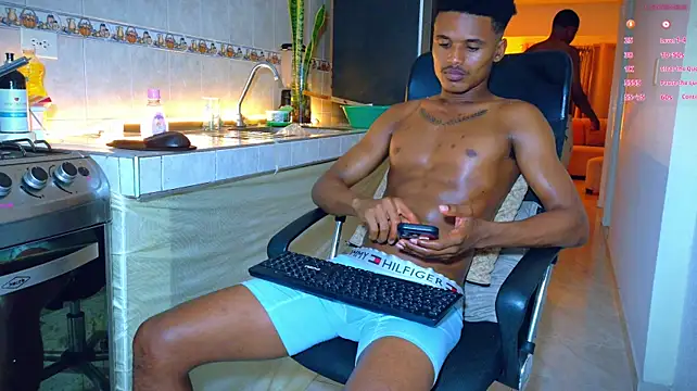 Chatroom XXX en direct de kenner_jacksom