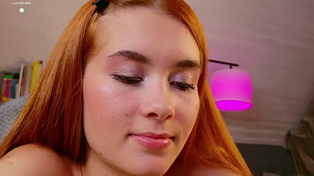 Lunavira Live XXX-Chat