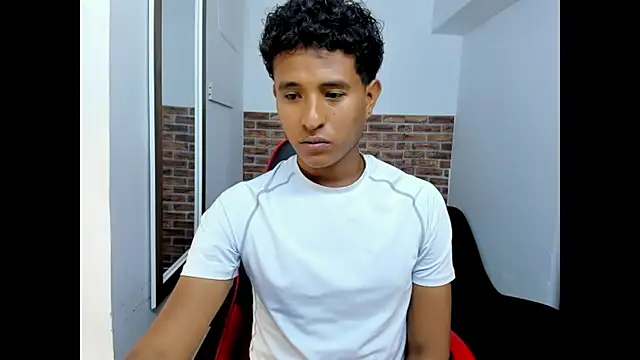 Chat XXX Live WIZARD-ALESSANDRO
