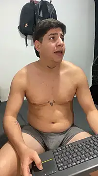 Chat XXX ao vivo de Fozil_Dvice