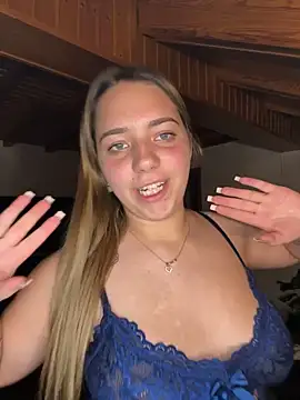 Naomi-Klein Chat XXX in diretta