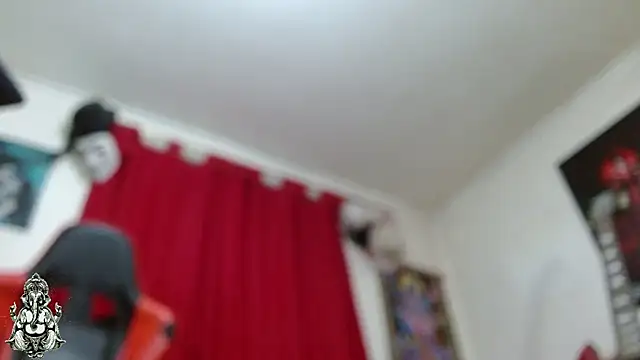 Amanda_Valeska Chat XXX in diretta
