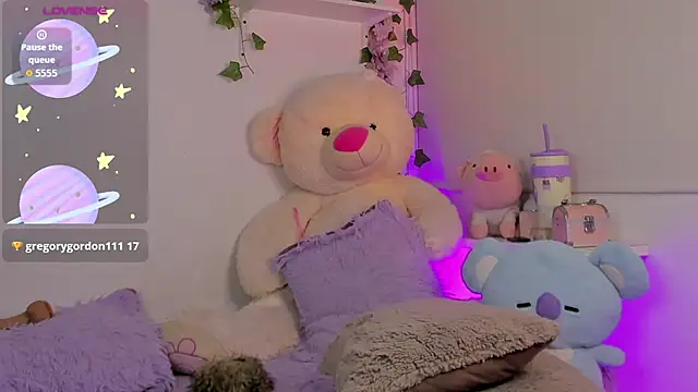 soft_thiago's Live XXX Chat