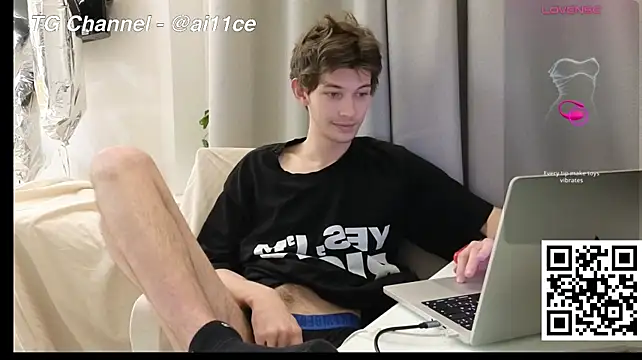 Chat XXX ao vivo de swaggenjoyer