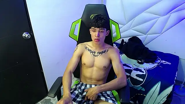 Онлайн чат XXX Liom_Gym