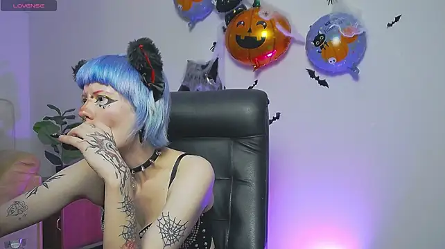 RoxyCatLove XXX чат на живо